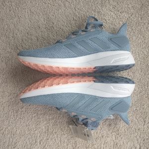 Adidas sz 9.5 Women's running shoe